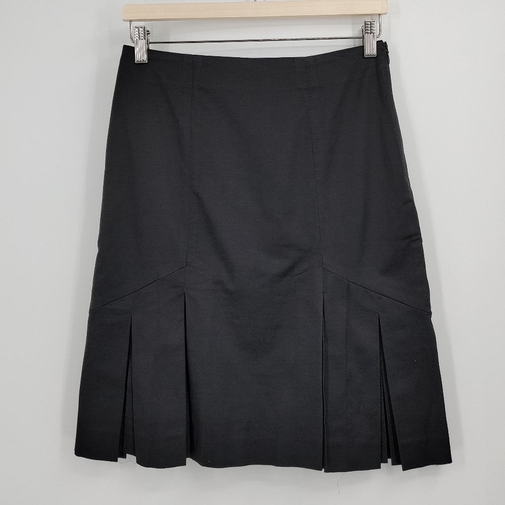 Bebe | pleated skirt